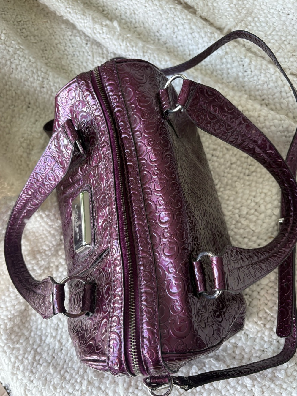 Vintage Y2K GUESS Plum Embossed G Monogram Bowler Satchel Shoulder Bag Purse - Picture 7 of 10